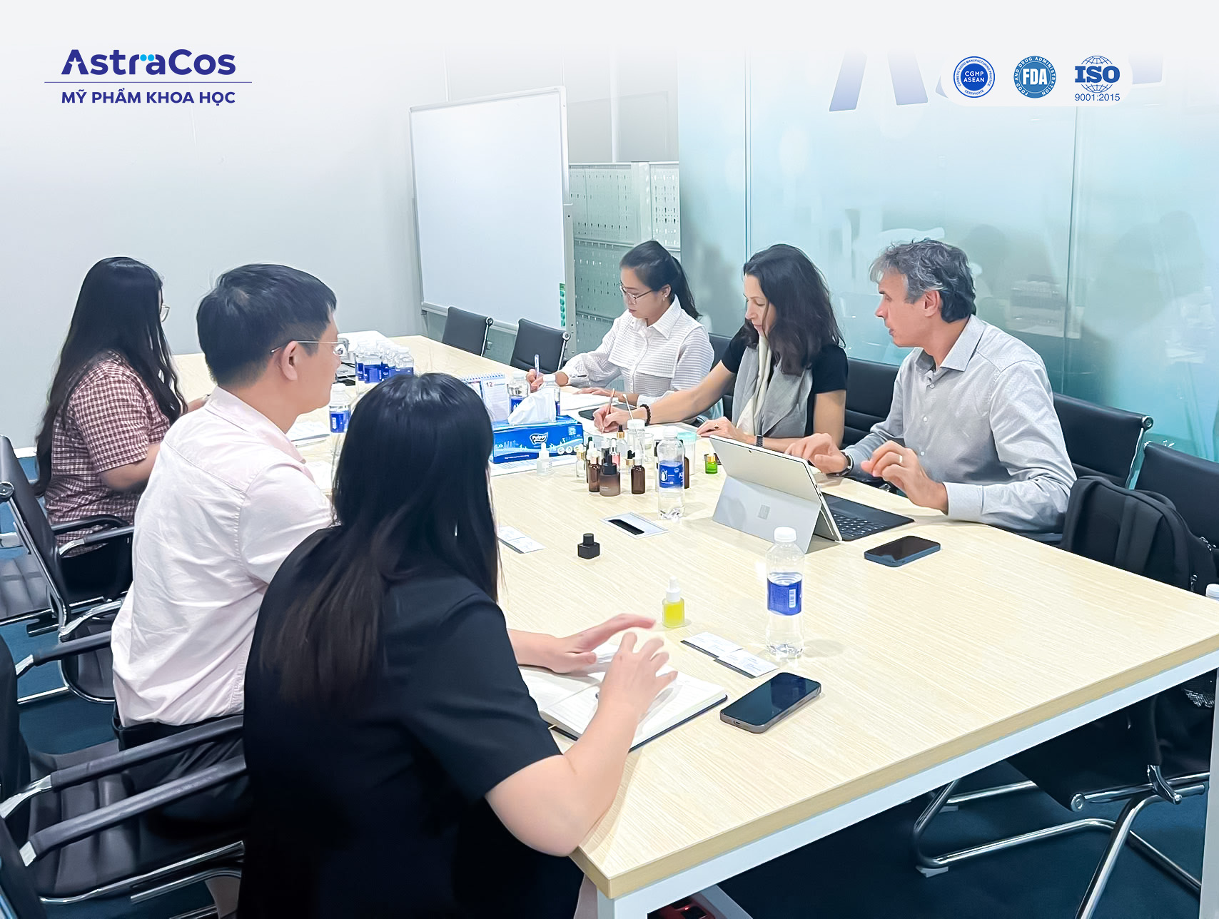 AstraCos đối tác đồng hành cùng thương hiệu mỹ phẩm 2026